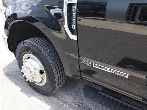 2022 Ford F-350 XLT