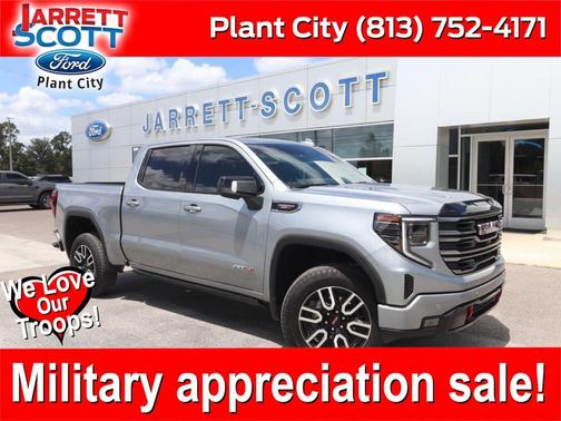 Sterling Metallic 2025 GMC Sierra 1500 AT4