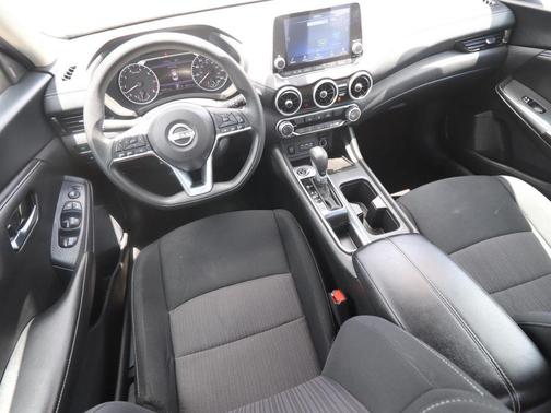 Super Black 2024 Nissan Sentra SV
