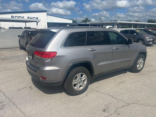 2017 Jeep Grand Cherokee Laredo