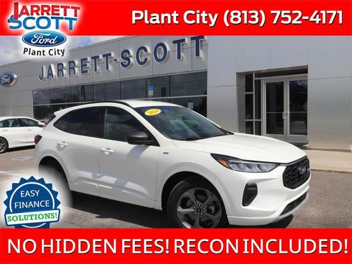 Star White Metallic Tri-Coat 2024 Ford Escape ST-Line