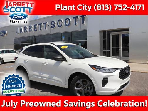 Star White Metallic Tri-Coat 2024 Ford Escape ST-Line