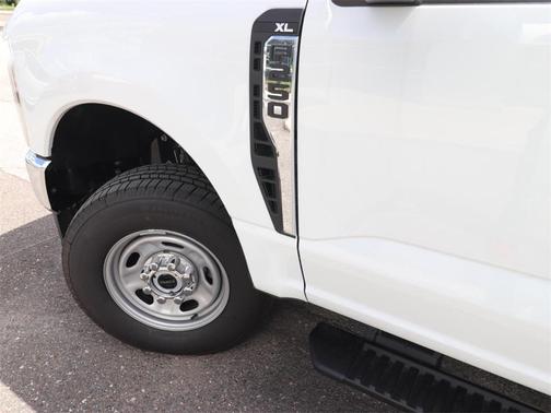 2025 Ford F-250 XL