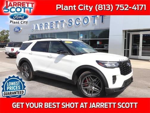 Star White Metallic Tri-Coat 2026 Ford Explorer ST