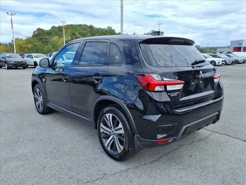 2025 Mitsubishi Outlander Sport ES