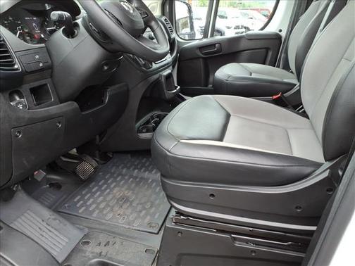 Bright White Clearcoat 2023 RAM ProMaster 2500 High Roof