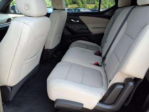 2022 Chevrolet Traverse LS Fleet