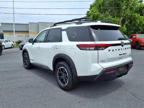 2025 Nissan Pathfinder Rock Creek