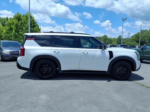Aspen White Tricoat 2026 Nissan Armada PRO-4X