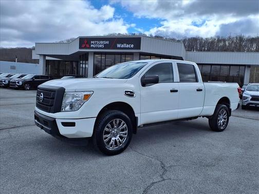 2022 Nissan Titan XD S