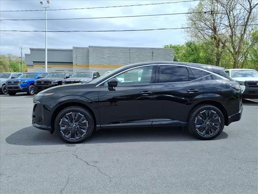 Black 2026 Nissan Murano Platinum