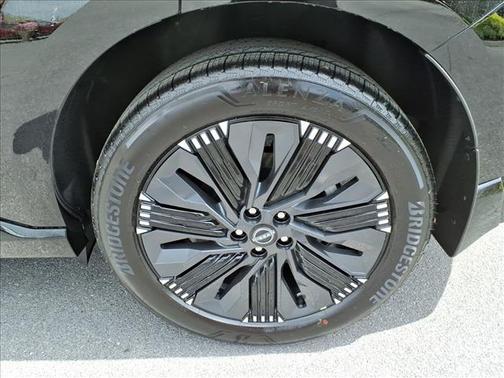 Black 2026 Nissan Murano Platinum