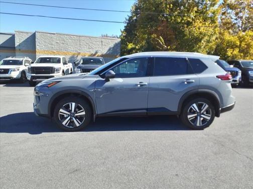 2025 Nissan Rogue SL