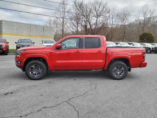 2025 Nissan Frontier SV