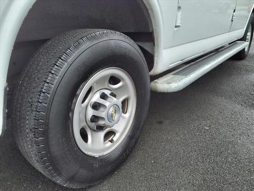 2022 Chevrolet Express 2500 Work Van