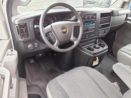 2022 Chevrolet Express 2500 Work Van