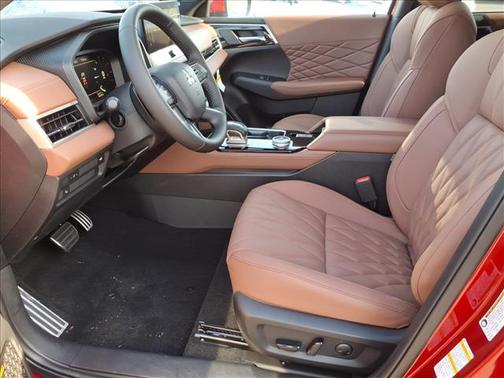 2025 Mitsubishi Outlander SEL