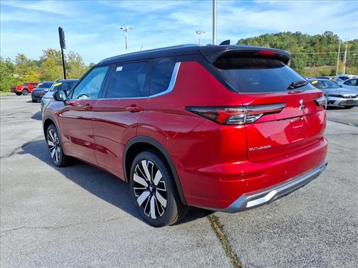 2025 Mitsubishi Outlander SEL