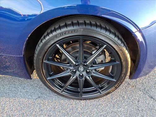 2024 Toyota GR86 Premium