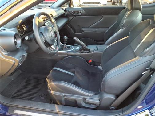 2024 Toyota GR86 Premium