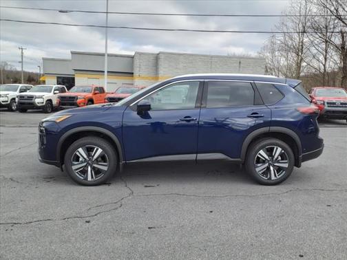 2025 Nissan Rogue SL