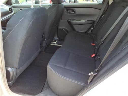 Glacier White 2024 Nissan Rogue S