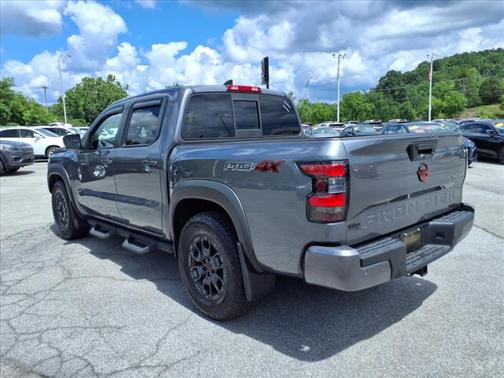 2022 Nissan Frontier PRO-4X