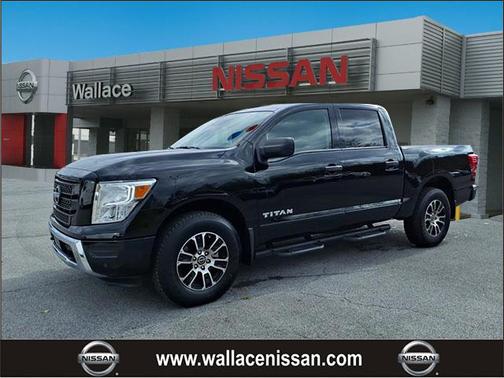 2024 Nissan Titan SV