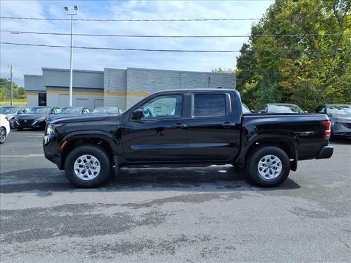 2025 Nissan Frontier S