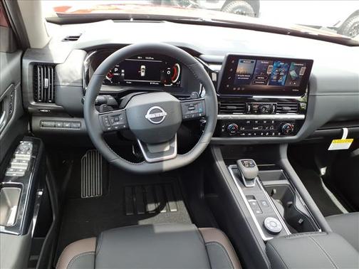 Scarlet Ember 2026 Nissan Pathfinder Platinum