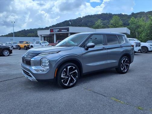 2024 Mitsubishi Outlander SE Black Edition