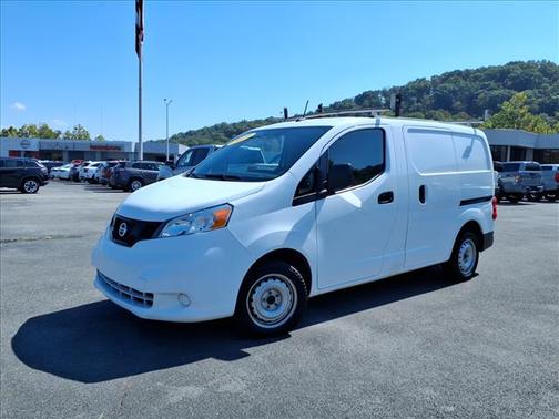 2021 Nissan NV200 S