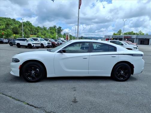 White Knuckle Clearcoat 2023 Dodge Charger SXT