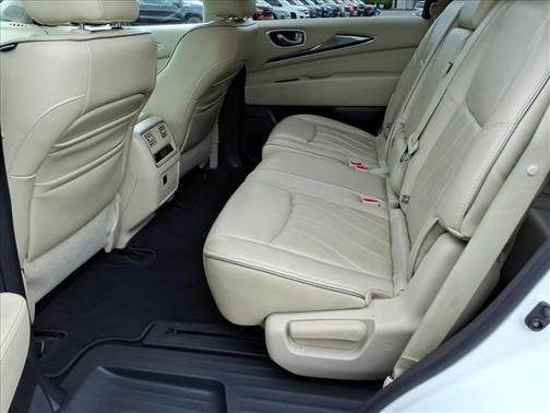 Majestic White 2016 INFINITI QX60 Base