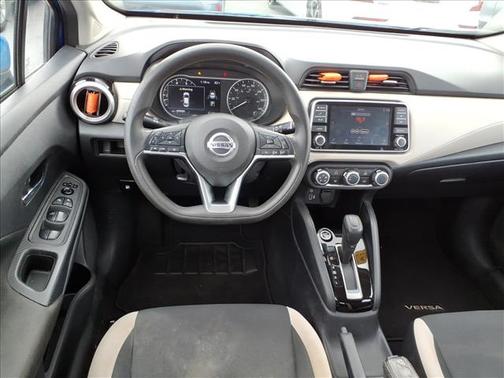 2022 Nissan Versa 1.6 SV