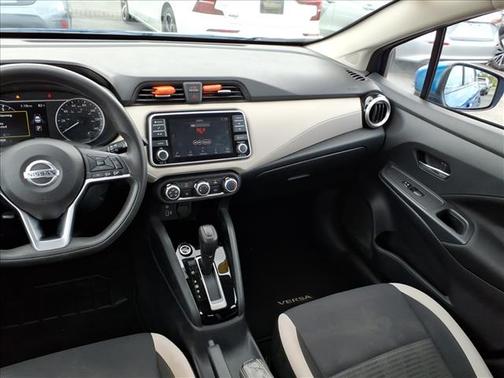 2022 Nissan Versa 1.6 SV