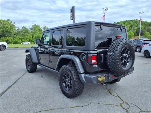 2024 Jeep Wrangler Sport