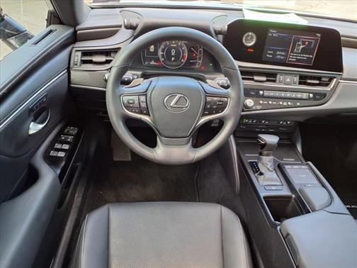 2022 Lexus ES 350 Base