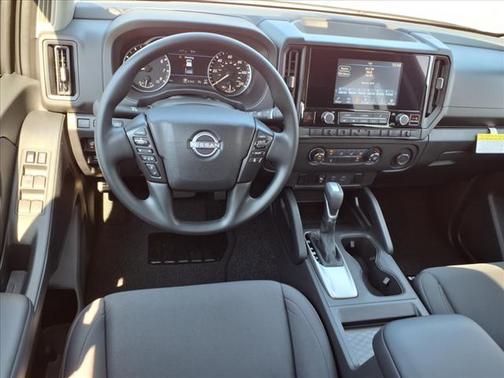 2025 Nissan Frontier S