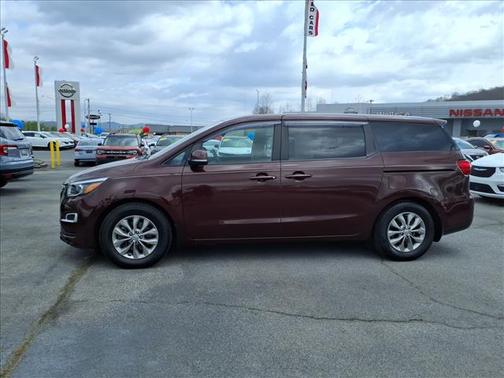 Venetian Red Pearl Metallic 2019 Kia Sedona LX