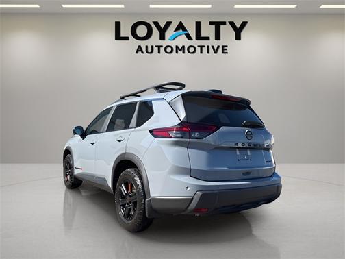 2025 Nissan Rogue Rock Creek