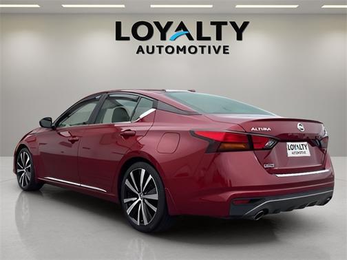 2020 Nissan Altima 2.5 SR