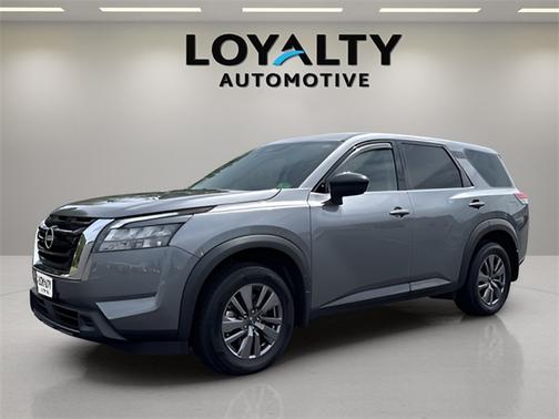 2024 Nissan Pathfinder S