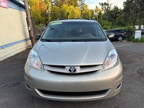 2008 Toyota Sienna LE