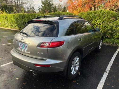 2004 INFINITI FX35 Base