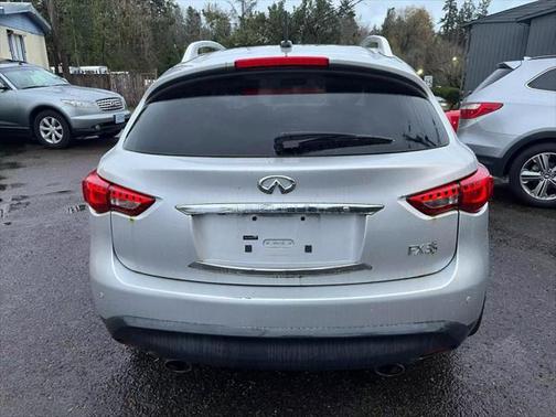 2011 INFINITI FX35 Base