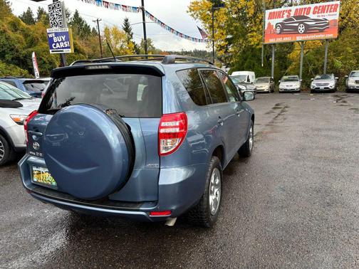 2009 Toyota RAV4 Sport