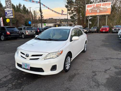 2011 Toyota Corolla LE