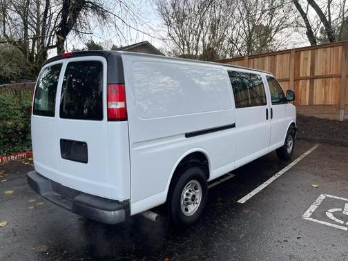 2018 GMC Savana 2500 Work Van