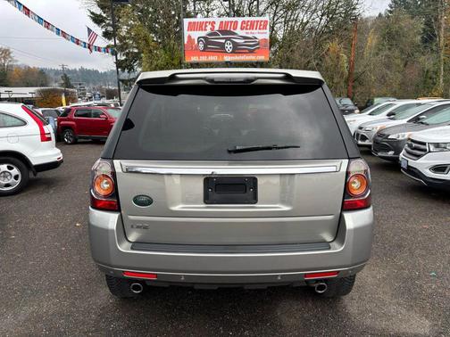 2013 Land Rover LR2 Sport Utility 4D